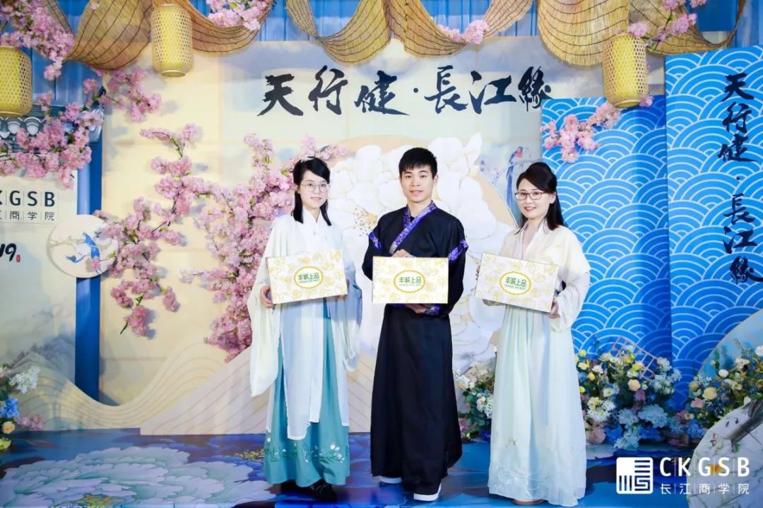 微信图片_20190415111625.jpg 微信图片_20190415111625.jpg